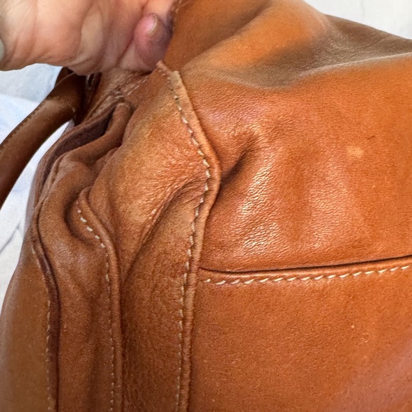 Vintage fossil bag with the a key charm. - Picture 13 of 16